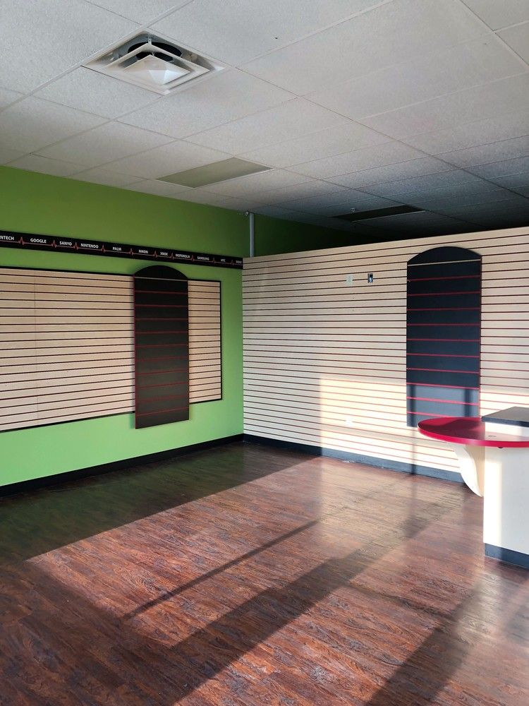 Clinton Highway Shops: 6631 Clinton Highway, Knoxville, TN 37912